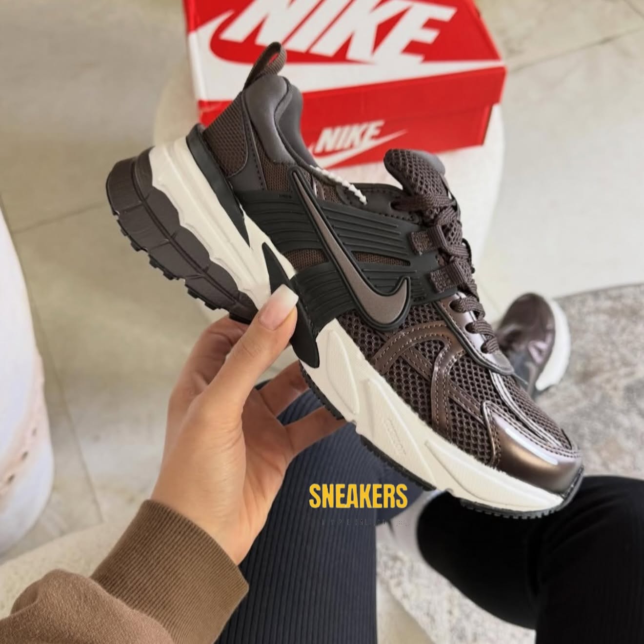 Nike V2k