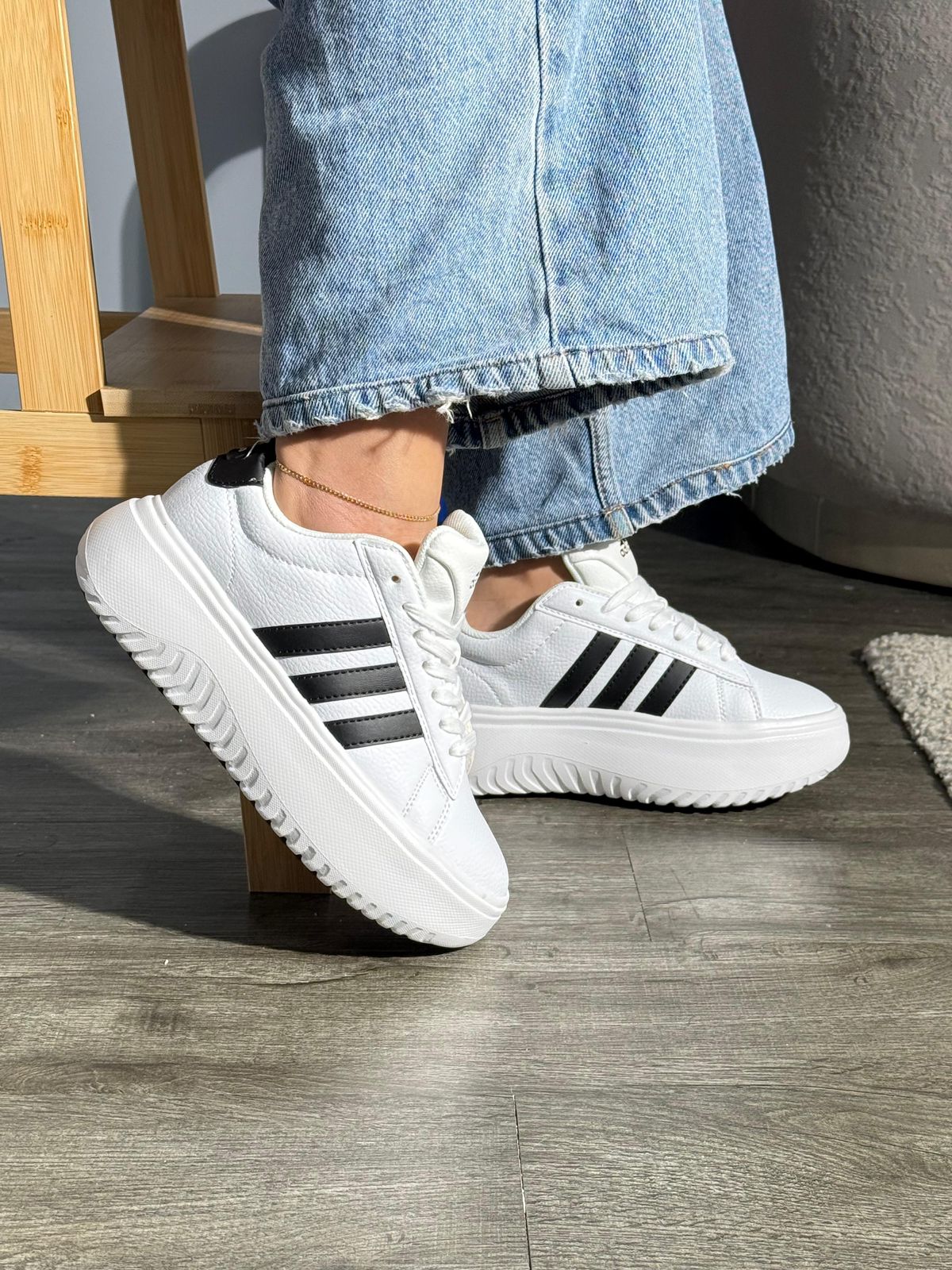 Adidas plataforma