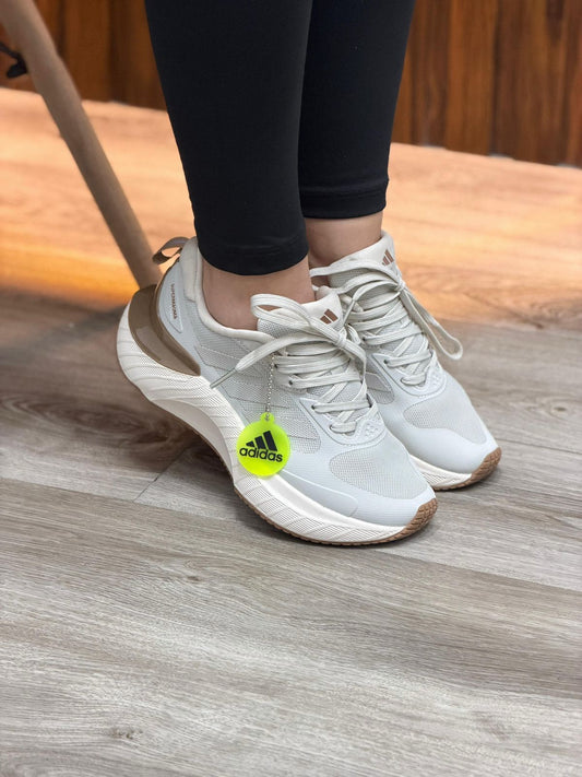 Adidas Magma