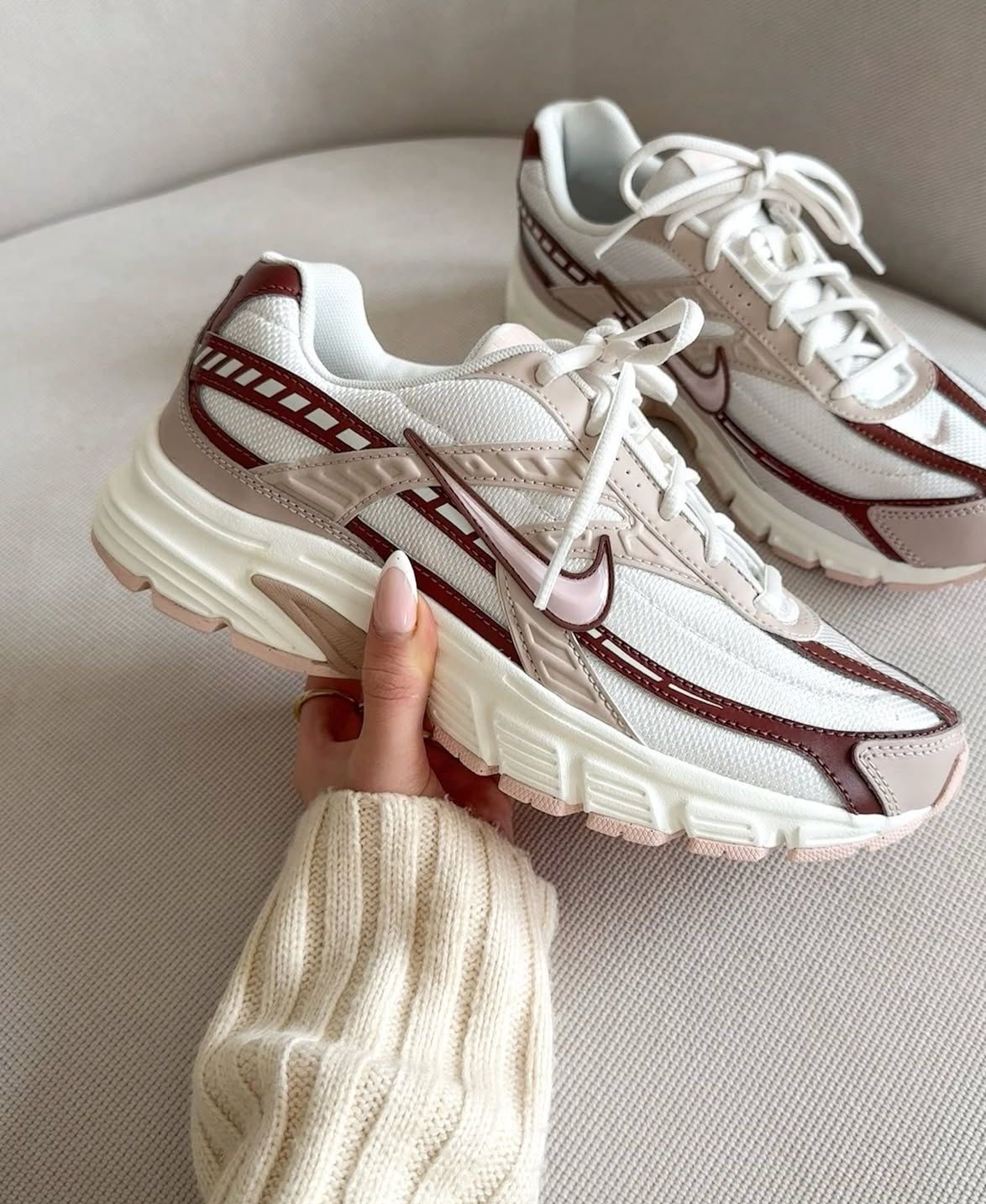 Nike Initiator