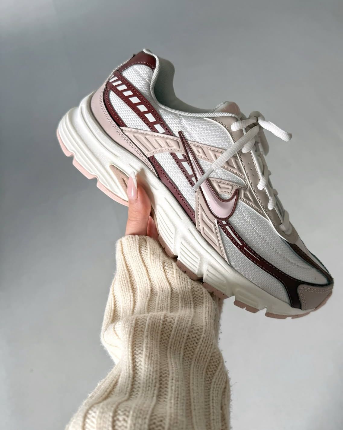 Nike Initiator